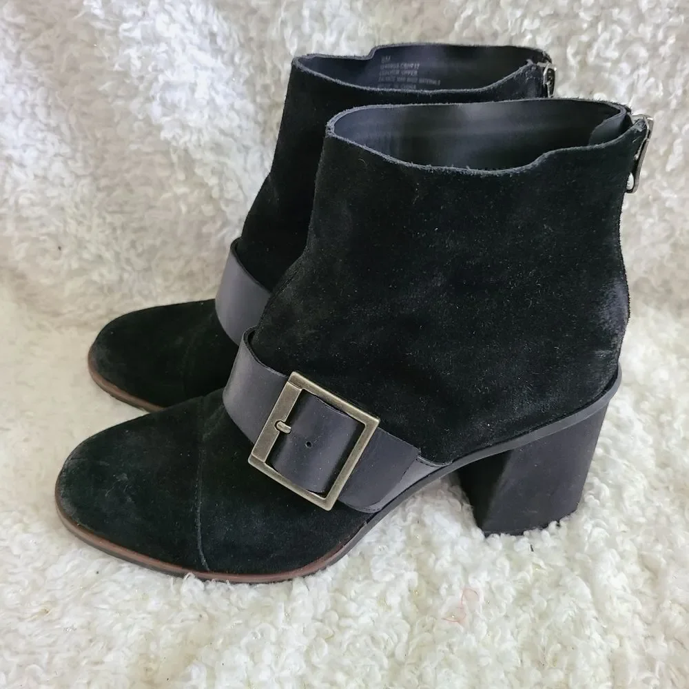 Korks Kork-Ease Denoon Black‎ Suede Buckle Bootie 8
